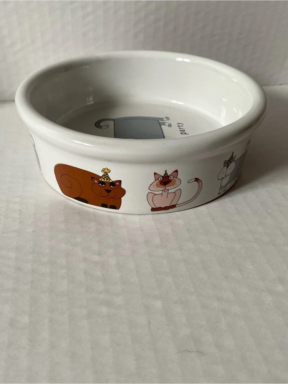 Cute whimsical Red and White Ceramic Cat Feeding Bowls with Cute Kitty Prints